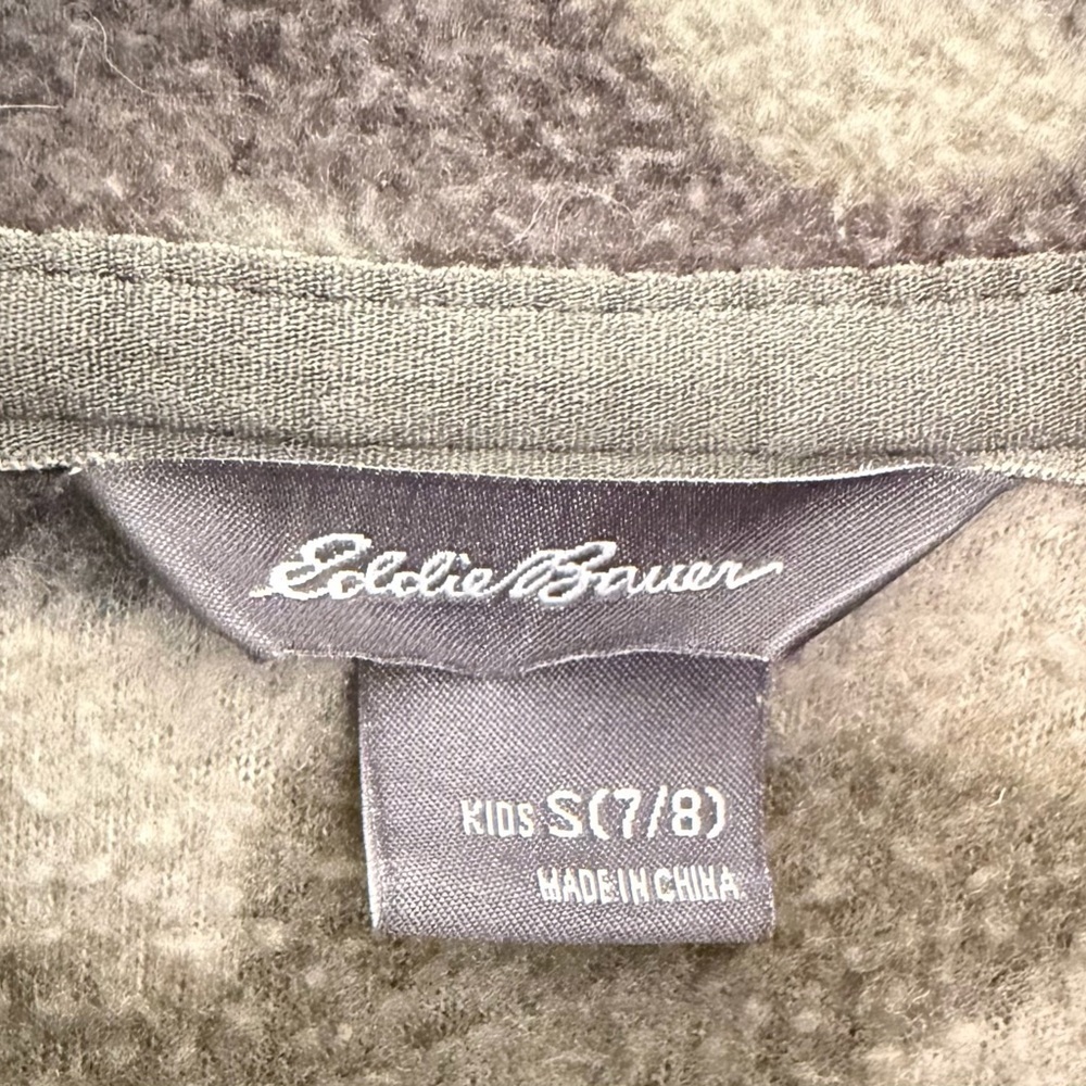 Eddie Bauer Kids' Green and Brown Fleece Pullover. Size S(7/8) - Picture 4 of 4